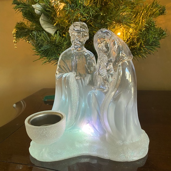 Heritage Mint Northern Lights Collection Holiday Acrylic Ice Sculptures Nativity - Picture 5 of 17